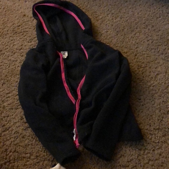 Shirts - Picture 5 of 6